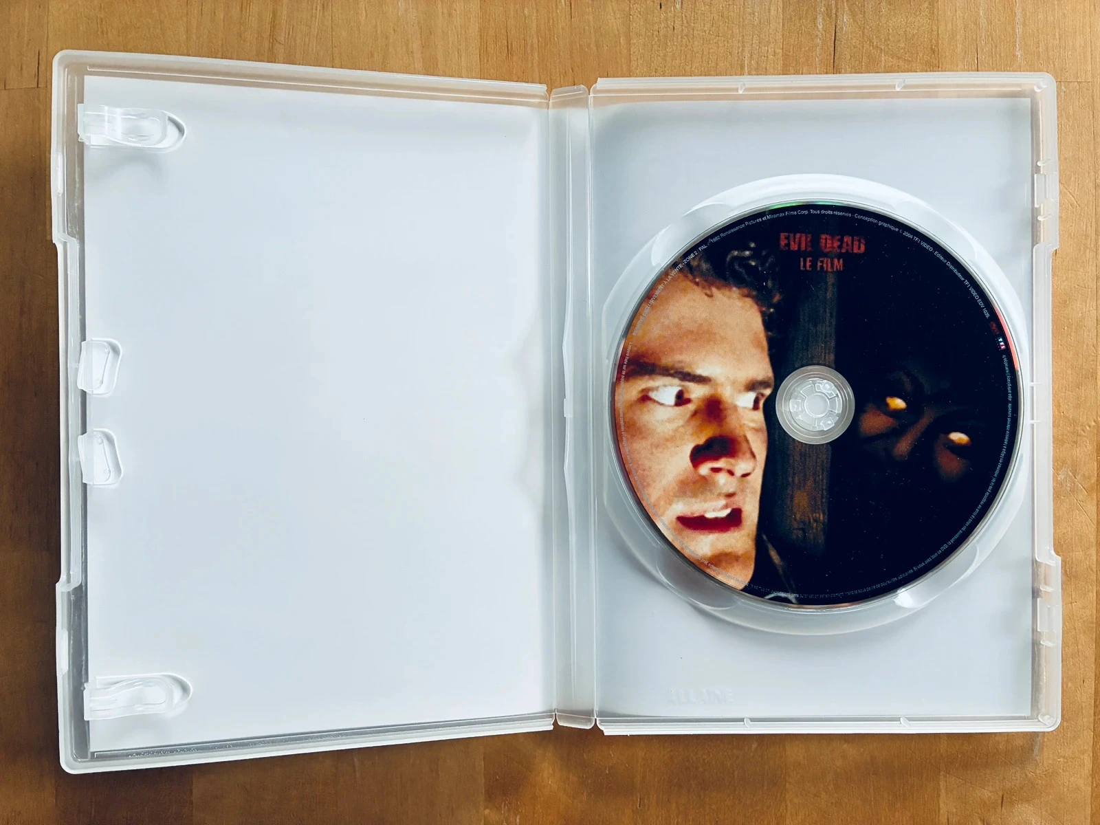 Sam Raimi's Evil Dead DVD. – photo 2